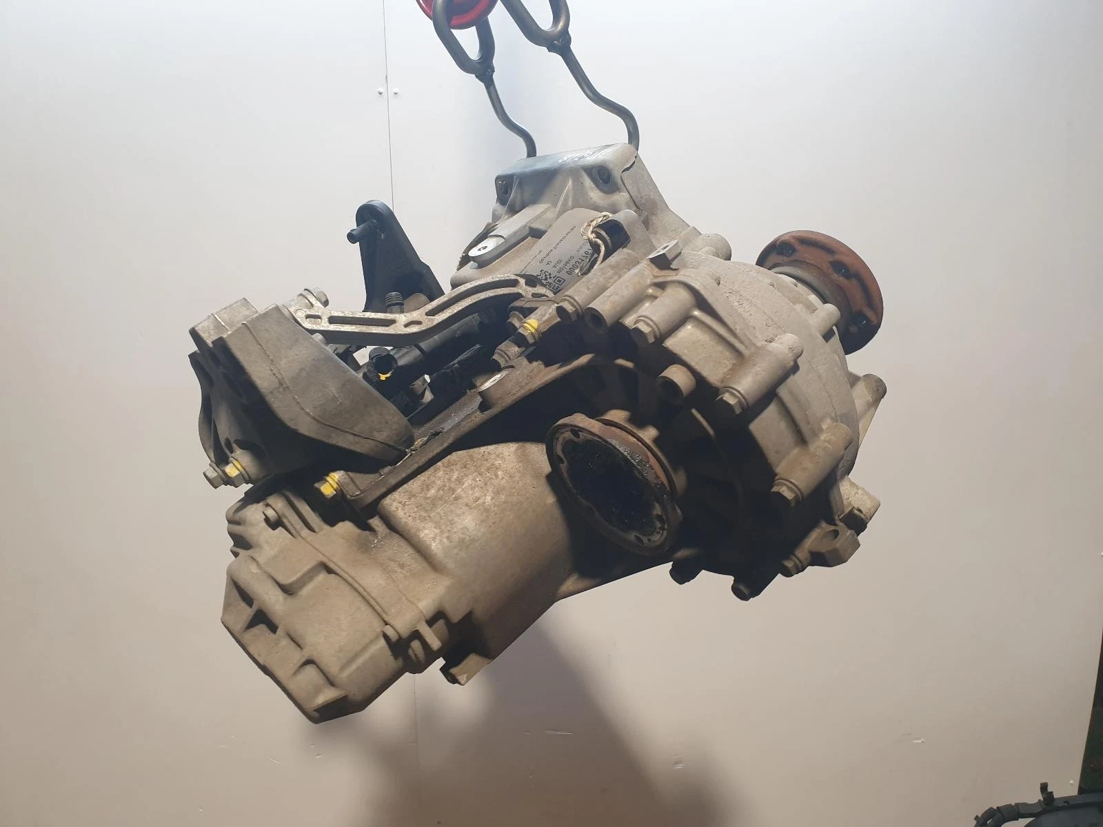 Getriebe AUDI A3 8V 2019 Schaltgetriebe 1.6L Diesel 6 Gang TKC 02S300051R – OEM: 0003176728 / 02S 300 053 F – Bild 4