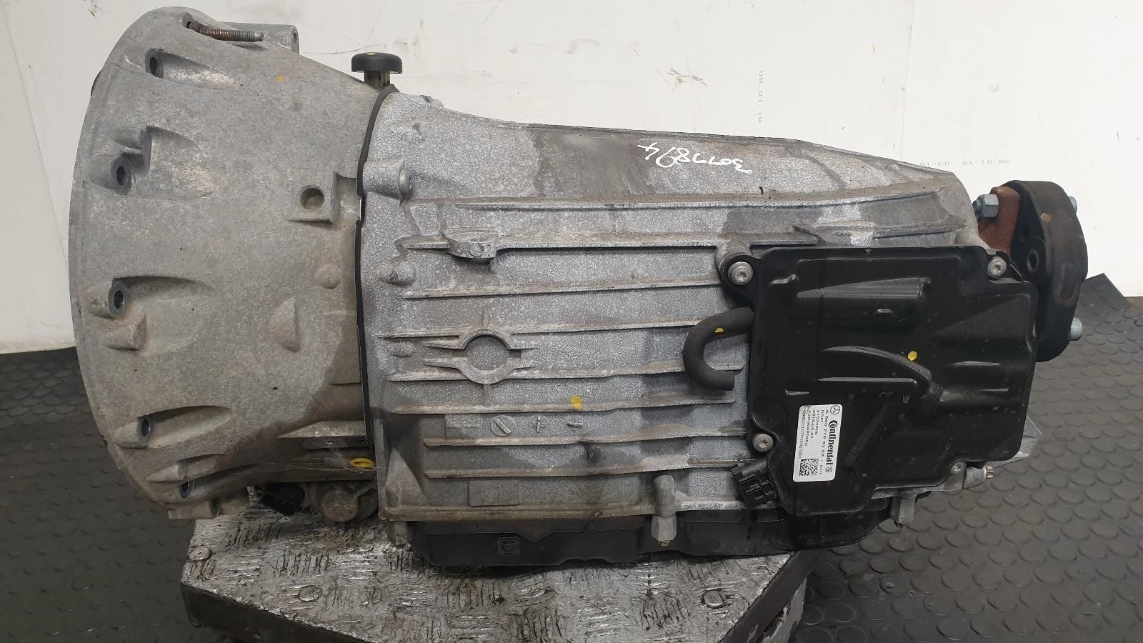 Getriebe MERCEDES E-Klasse 2015 2.1L Diesel AUTOOMATIC 2122708009 – OEM: 2042701303 / A 212 270 29 06 / A 212 270 60 09 | VIN: WDD2073012F337942