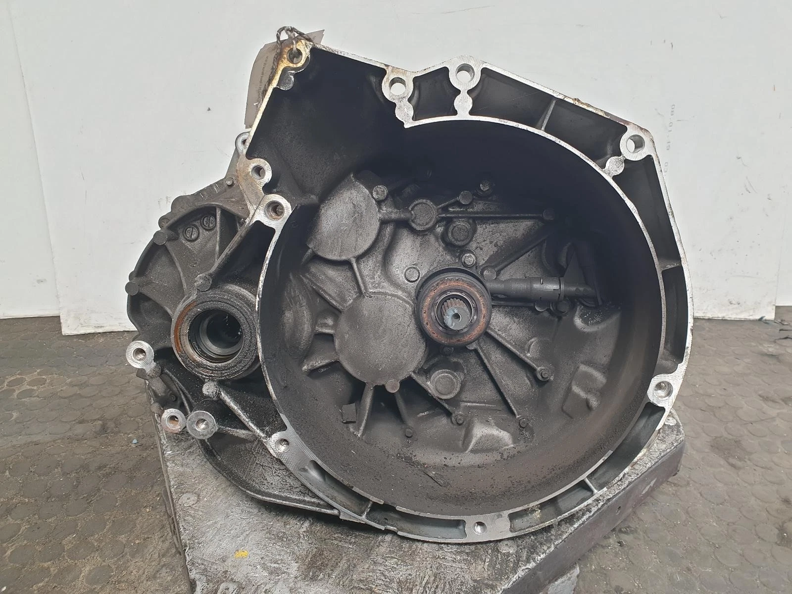 Getriebe FORD FOCUS MK3 2017 1.0L Benzin 6-Gang Schaltgetriebe – OEM: 2255924 / 1836357 / CV6R-7002-PG | VIN: WF05XXGCC5HK08481