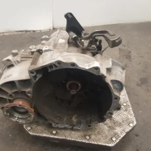 Getriebe 2014 VOLKSWAGEN TIGUAN 1.4L Benzin 6-Gang Schaltgetriebe LXM – OEM: 0002879883 / 0BB 300 043 C