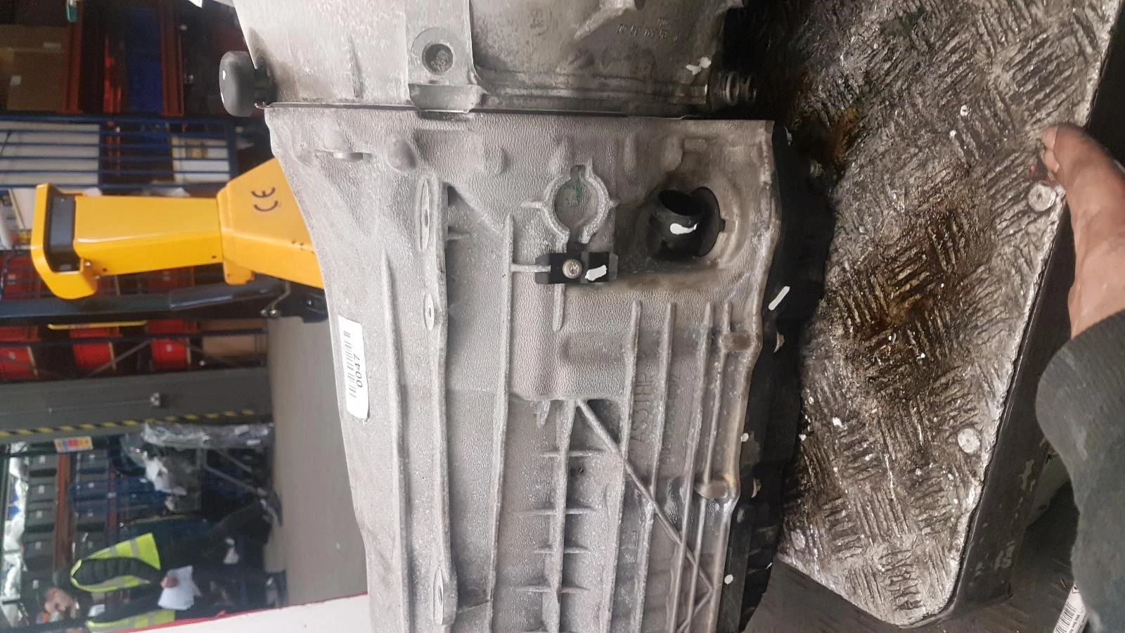 Getriebe 2017 MERCEDES C-Klasse 2.1L Diesel 9-Gang Automatikgetriebe 7252704407 – OEM: 7252704407 / A 725 270 43 12 | VIN: WDD2050042R322667 – Bild 3