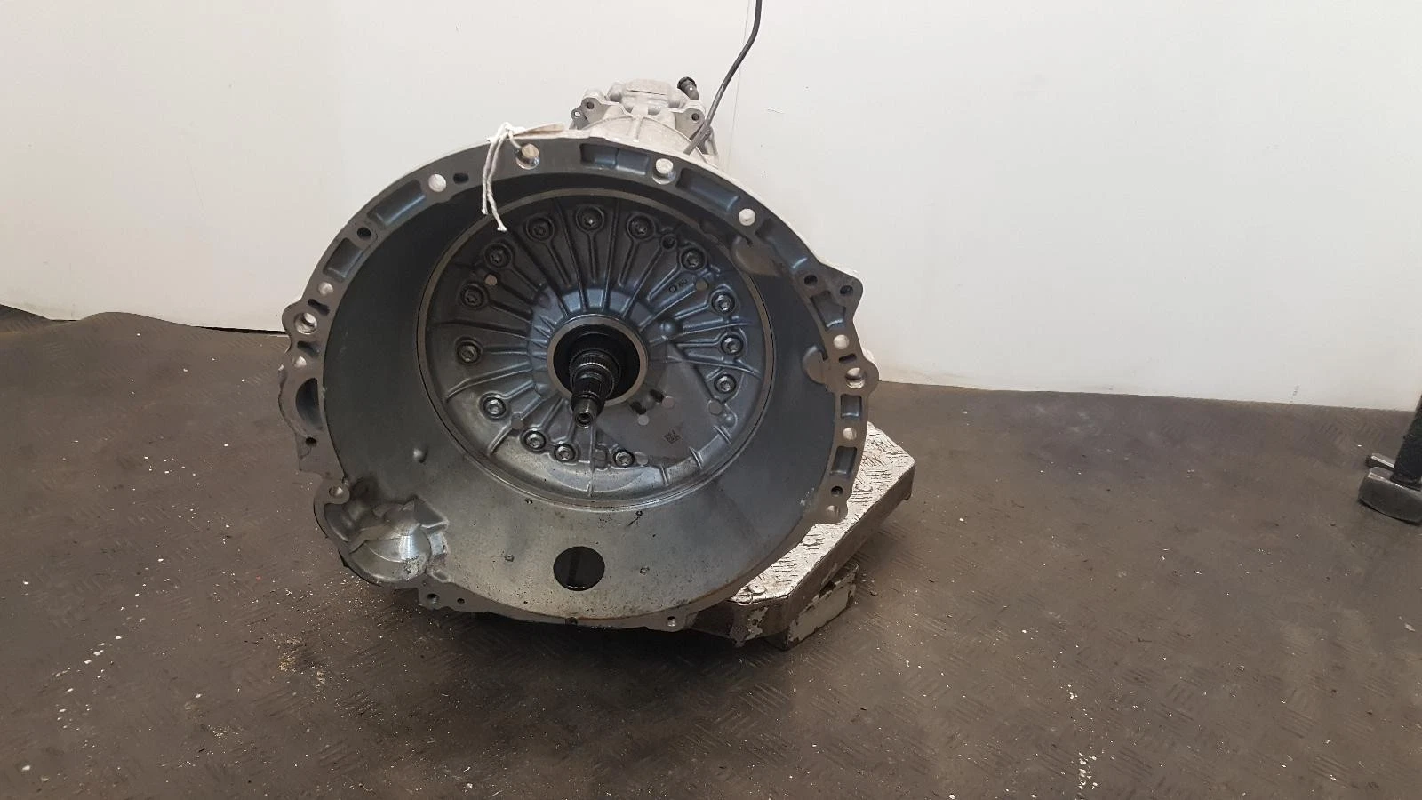 Getriebe JAGUAR F TYPE R X152 2015 5.0L Benzin 8-Gang Automatikgetriebe GX53-7000-BB – OEM: T2R13799 | VIN: SAJAL63P5GMK22206