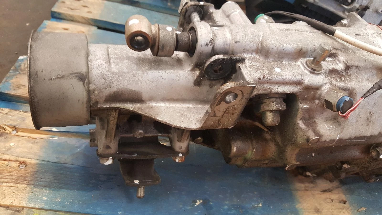 Getriebe TOYOTA GT86 2013 2.0L Benzin 6-Gang Schaltgetriebe – OEM: SU00304329 / 30099AA800 / SU00306380 | VIN: JF1ZN6K81DG008921 – Bild 4