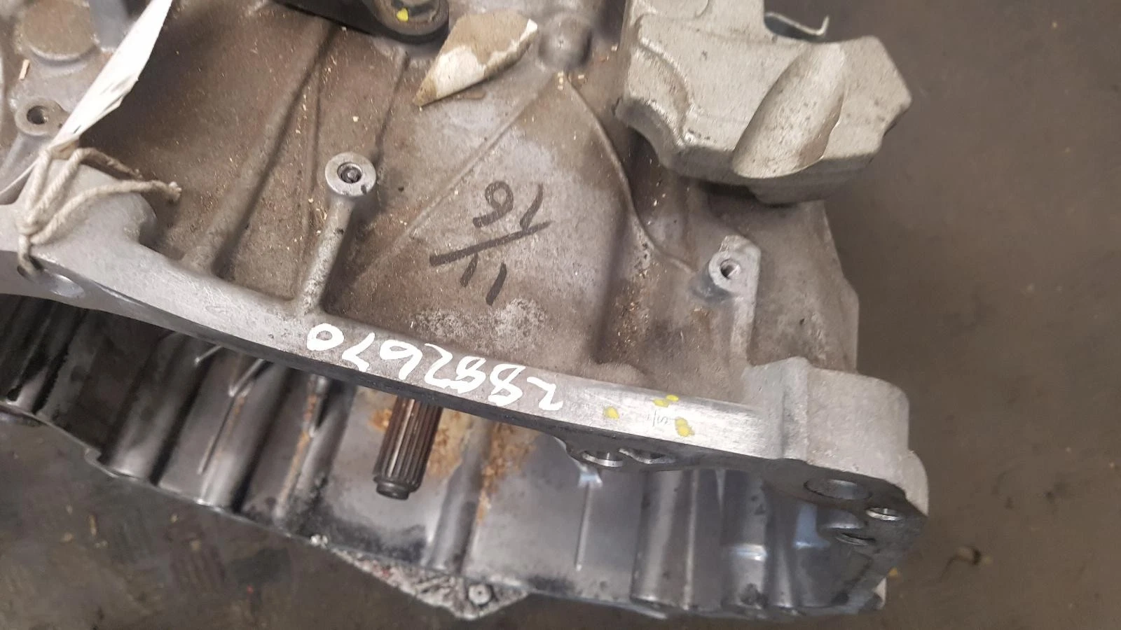 Getriebe NISSAN JUKE F15 NISMO Schaltgetriebe 2017 1.6L Benzin – OEM: 3201001Q5R | VIN: SJNFAAF15U7321803 – Bild 3