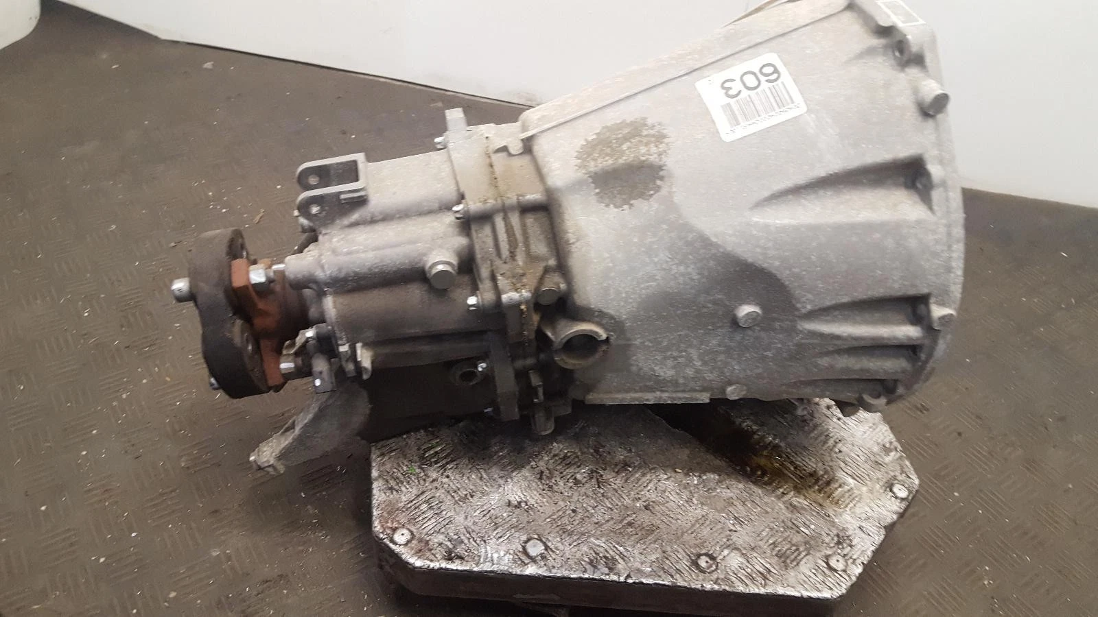 Getriebe MERCEDES C-Klasse 204 2008 1.8L Benzin 6-Gang Schaltgetriebe – OEM: 2042600500 / A204260320000 | VIN: WDD2040462A176234 – Bild 3