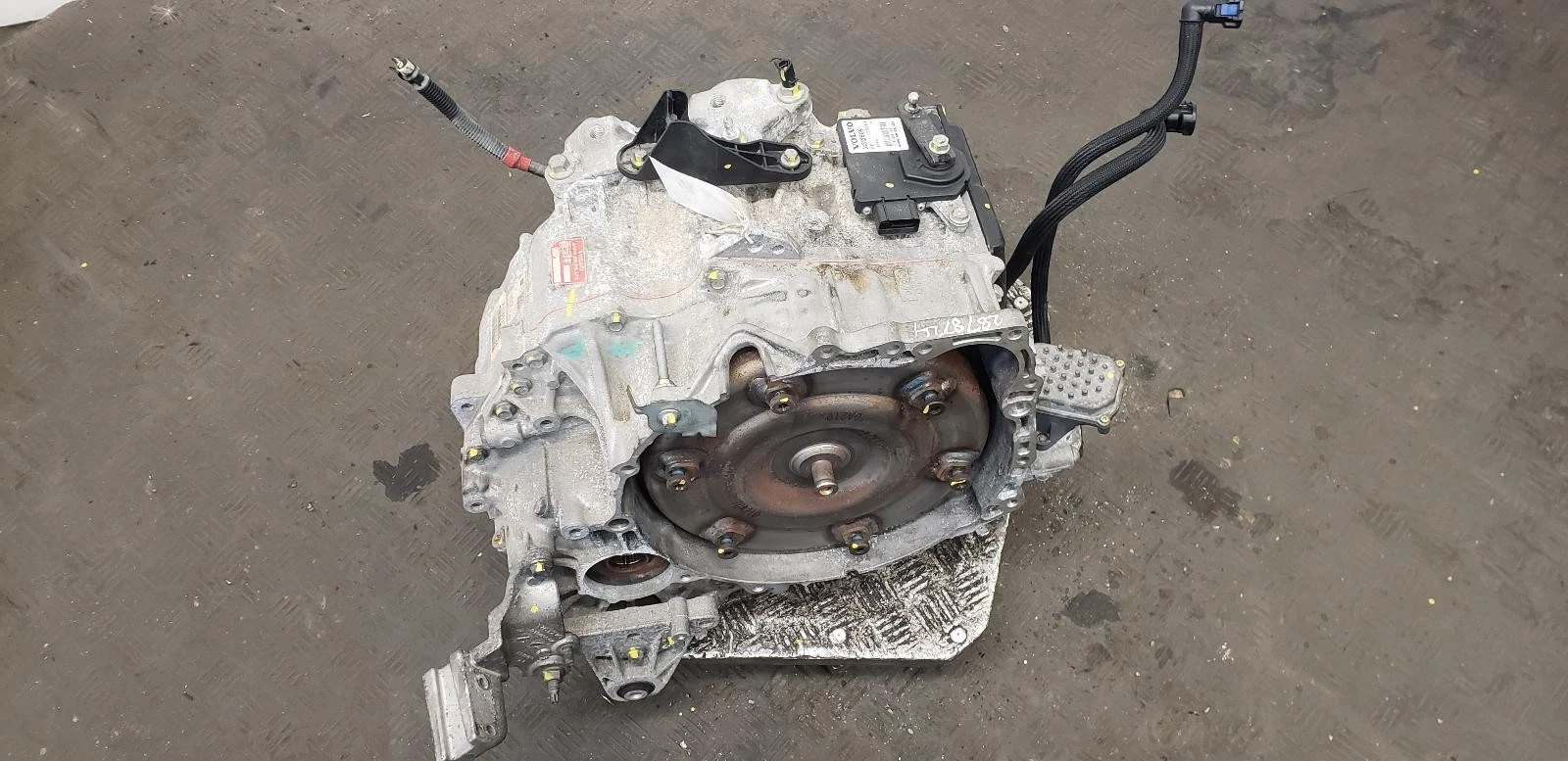 Getriebe VOLVO V60 2013 2.0L Diesel Automatikgetriebe – OEM: 36051015 | VIN: YV1FW88A0E1166308 – Bild 3