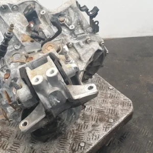 Getriebe SUZUKI VITARA 2017 1.6L Benzin Schaltgetriebe ZFD – OEM: 2000854P70000 | VIN: TSMLYE21S00318530