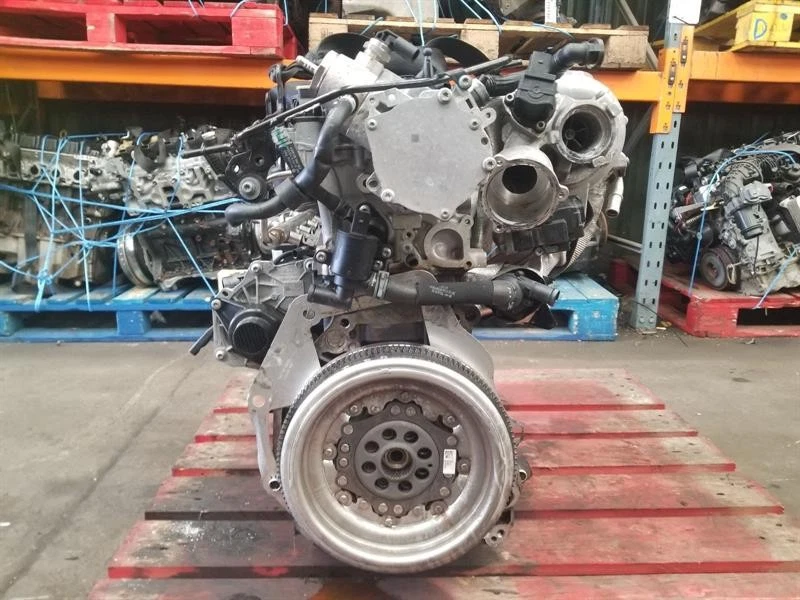 Motor VOLKSWAGEN GOLF R 2.0 Benzin CJXC – Bild 3