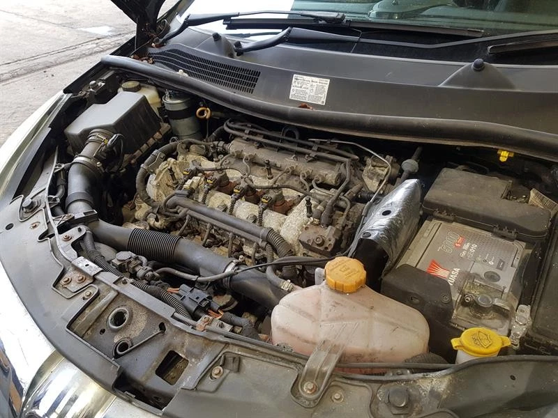 Motor 2006-10 D OPEL CORSA 1.2 CDTI Diesel Z13DTH(L4I) – Bild 3