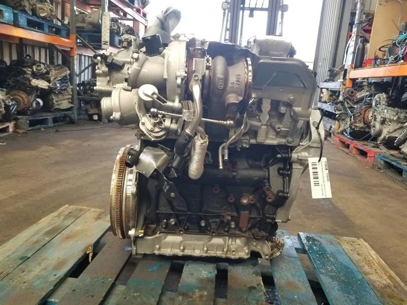 Motor SKODA SUPERB 2.0 Benzin DNNA – Bild 4