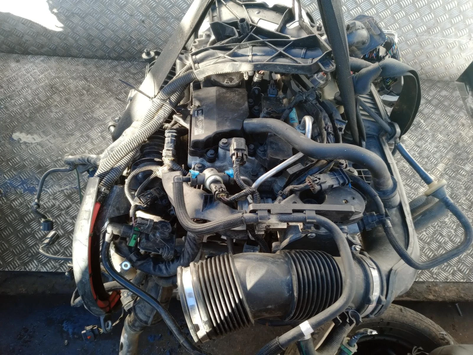 Motor VOLVO V40 B4204T38 2.0 Benzin – Bild 5