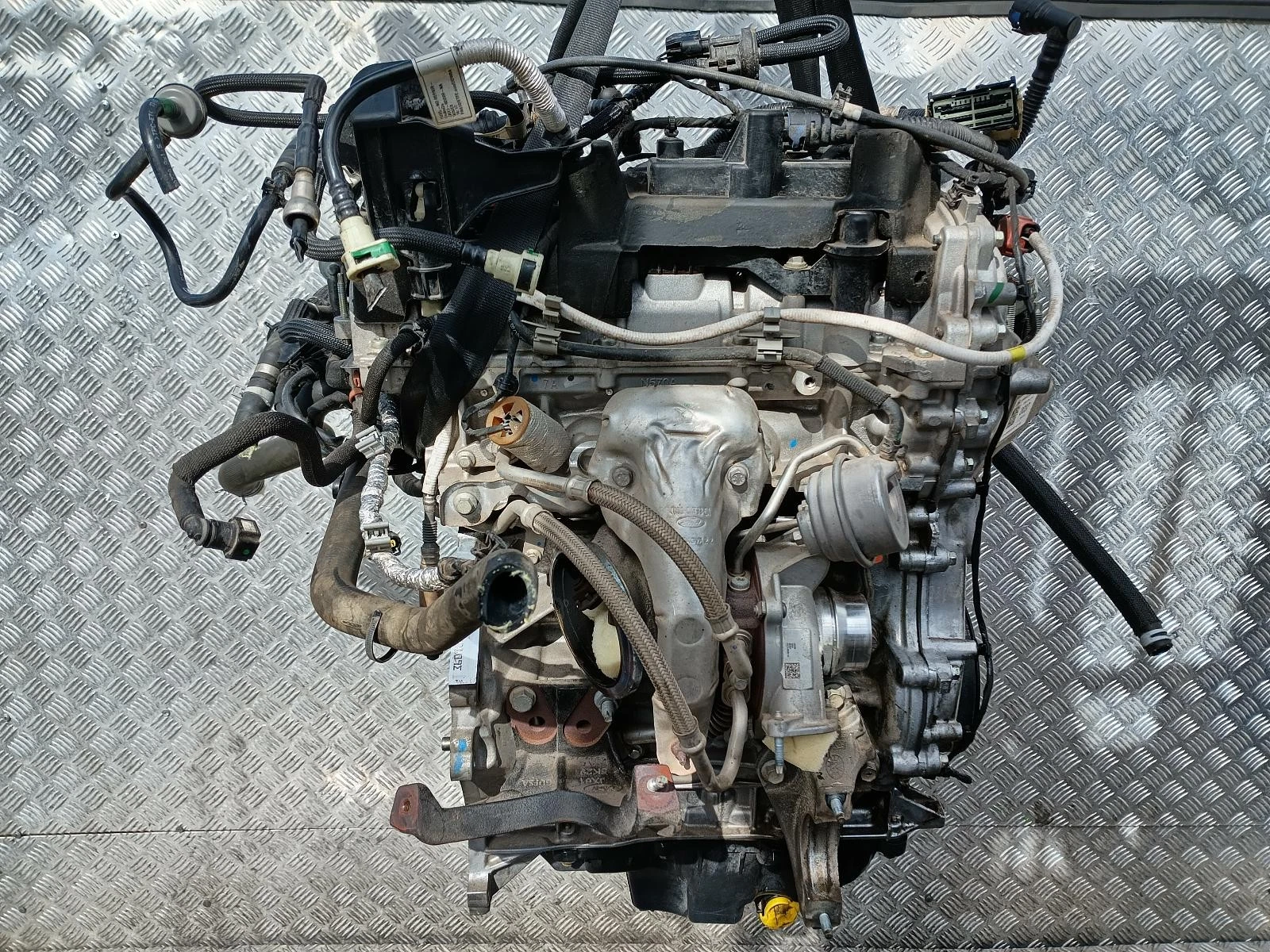 Motor FORD KUGA 1.5 Benzin YZDA – Bild 4
