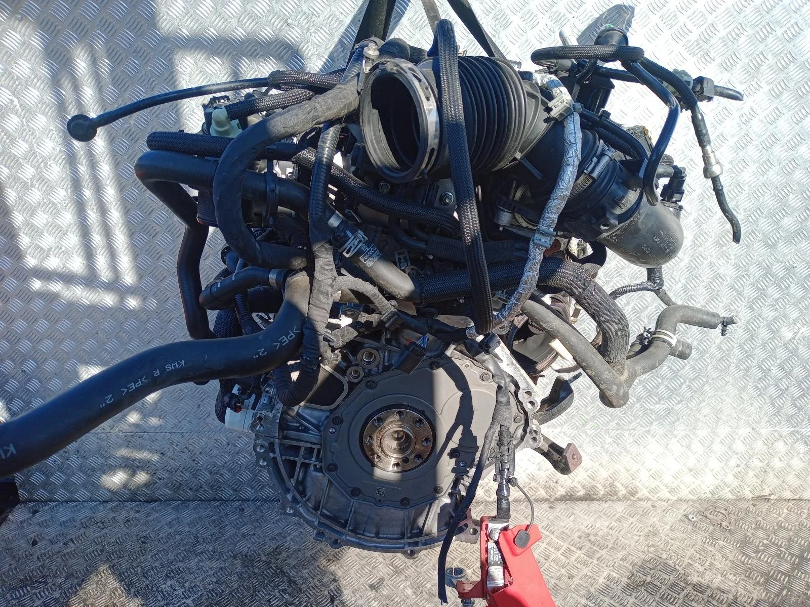 Motor FORD KUGA 1.5 Benzin YZDA