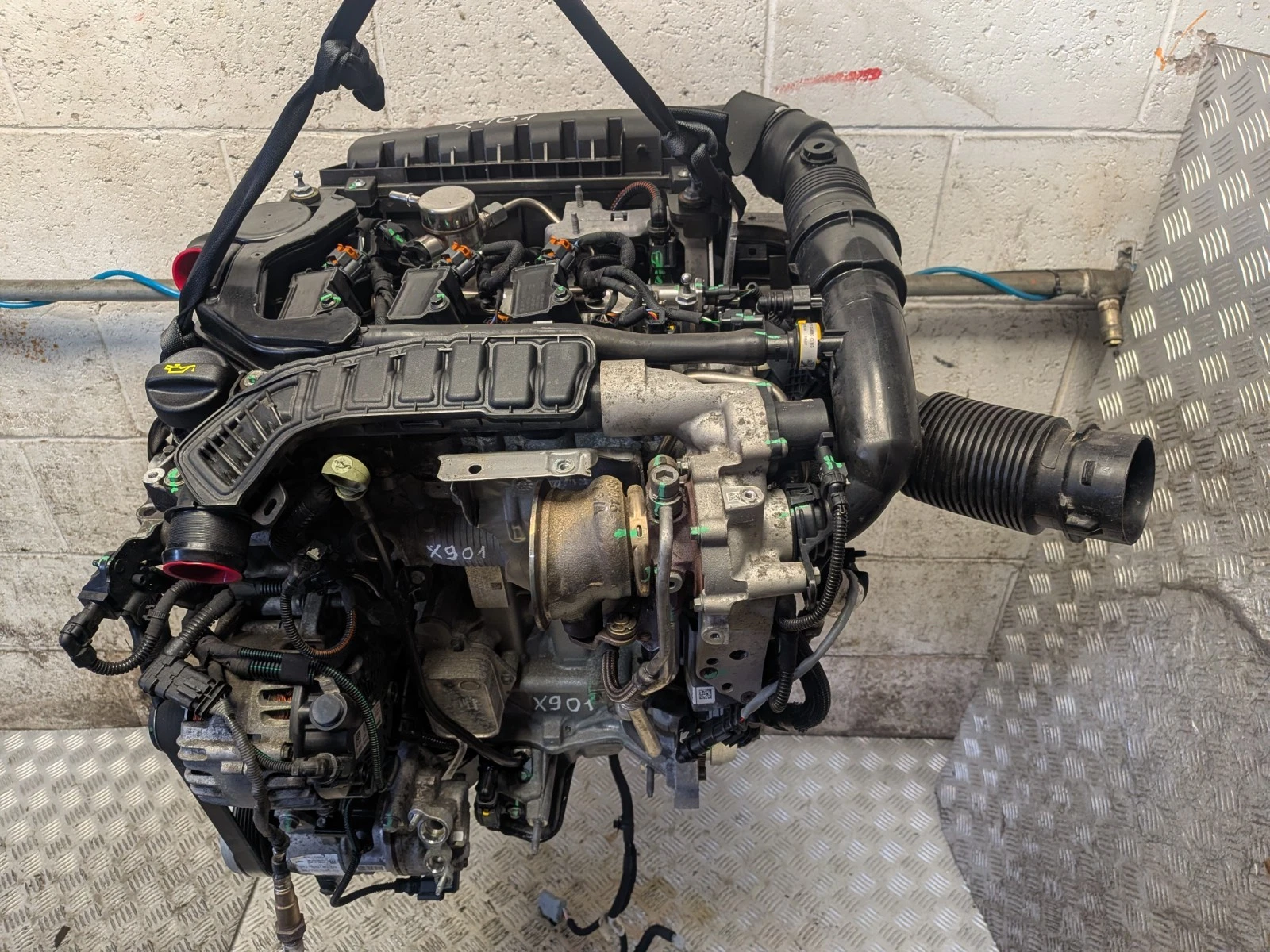 Motor CITROEN C5 AIRCROSS 1.2 EB2ADTS Benzin