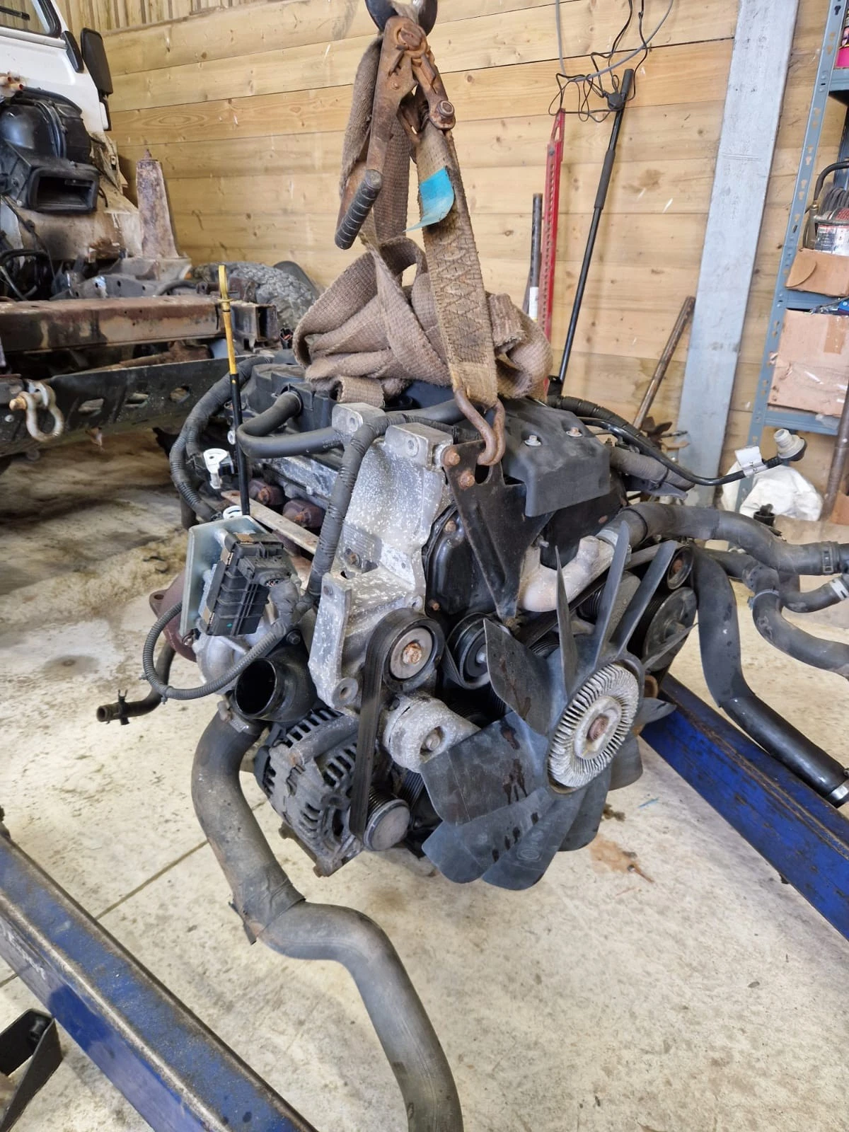 Motor LAND ROVER DEFENDER 2.4L Diesel 244DT